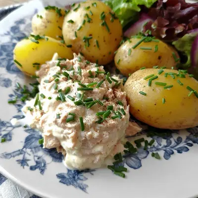 Pellkartoffeln mit Thunfischquark: Leicht & Frisch